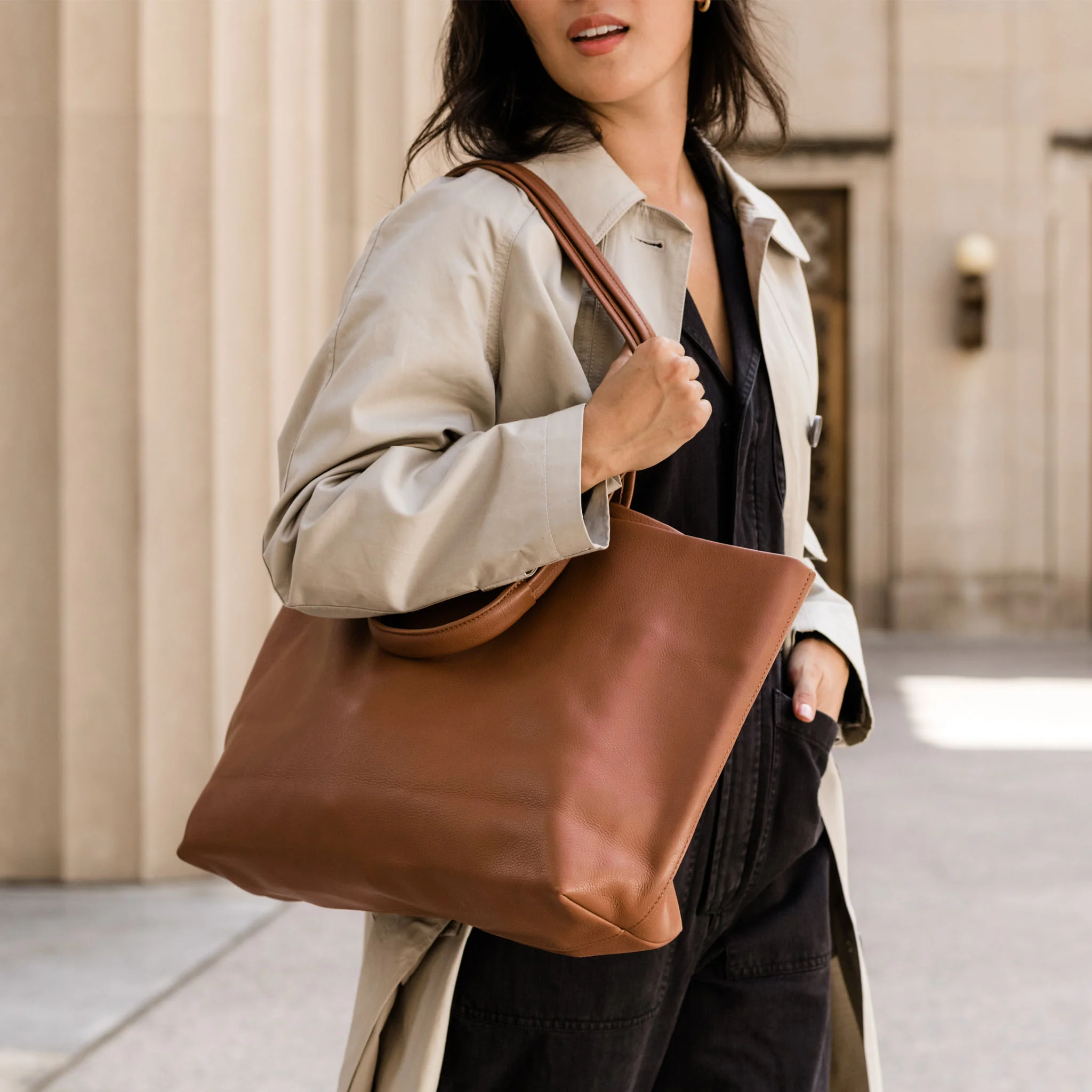 Camila Everyday Tote Caramel - Image 5