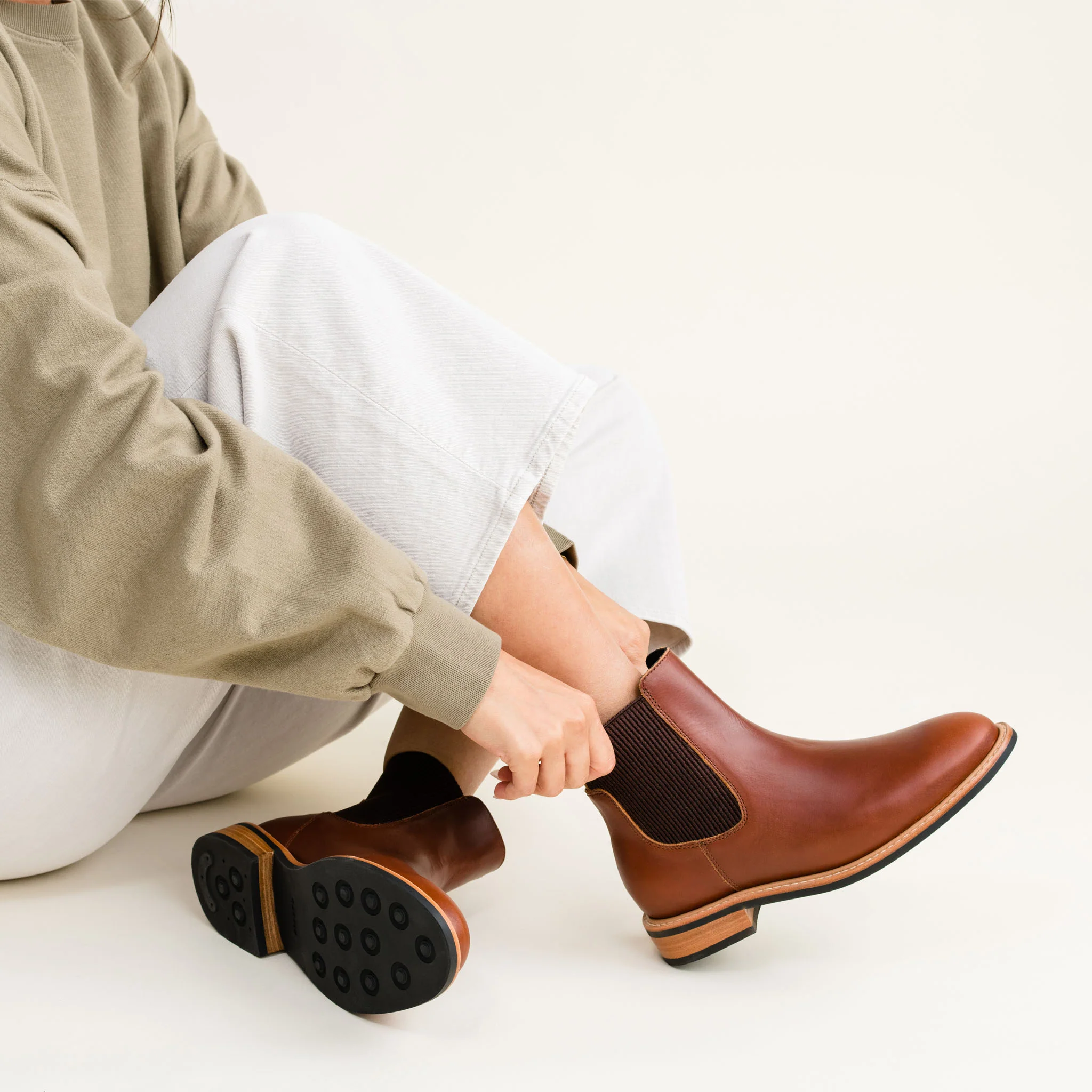 Carmen Chelsea Boot 2.0 British Tan - Image 4