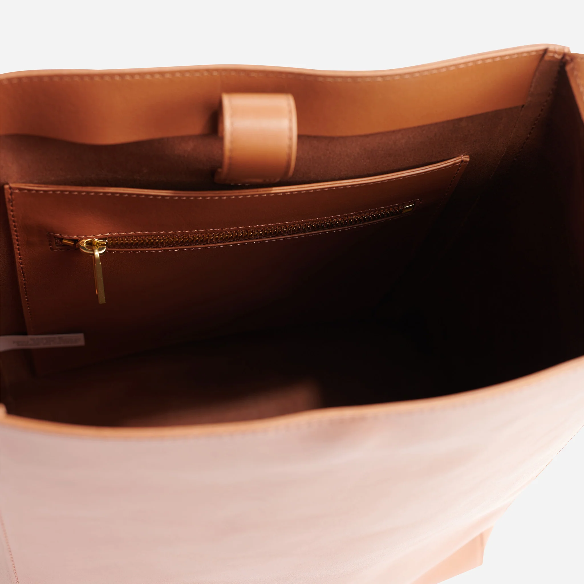 Cecilia Go-To Shoulder Bag Caramel - Image 3